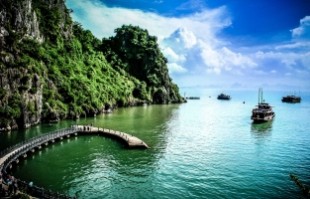 Bahía de Halong e Isla de Cat Ba